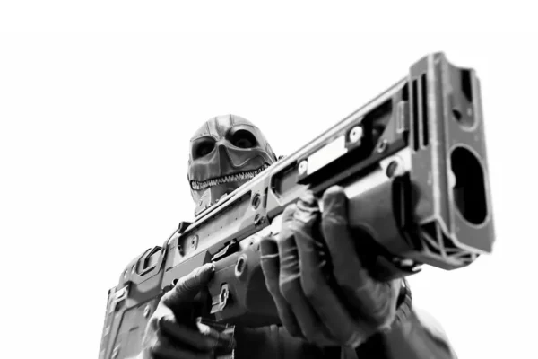 10 Chambers e Wildlight confirmam demissões em meio a reestruturação e lançamento conturbado