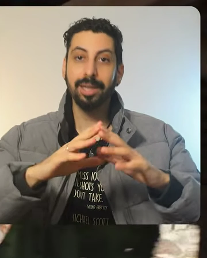 Neri Neto apresentando conteúdo técnico em vídeo recente do Neriverso