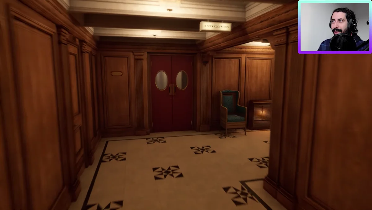 Área interna da réplica histórica do Titanic em ambiente virtual
